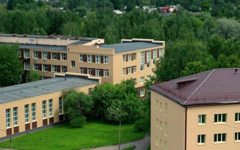 Информация о сотрудниках, ответственных за прием заявлений о переводе (зачислении) из иностранных образовательных организаций