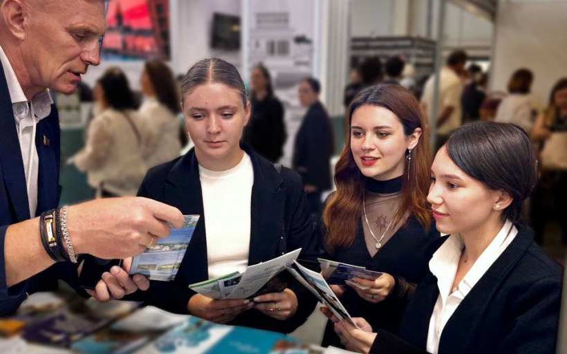 Студенты РГУТИС осваивают индустрию на практике: выставки, знакомства, вдохновение 
