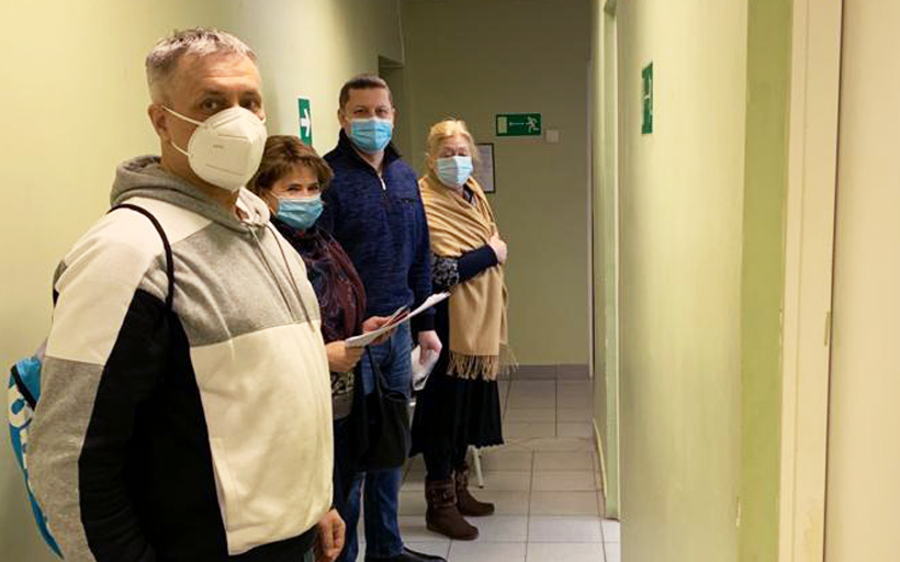 Спасая себя – спасаем Россию: вакцина «Спутник V» завоёвывает планету