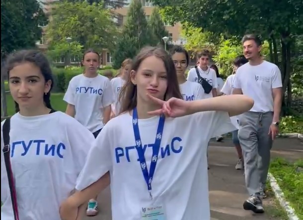 Арт-каникулы в РГУТИС: как это было