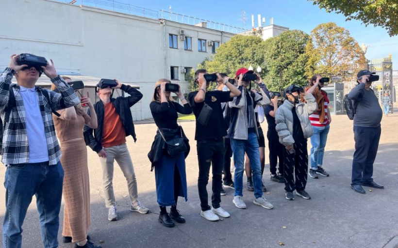Знакомимся с туристскими новациями: студенты магистратуры РГУТИС приняли участие в премьере VR-экскурсии в парке им. Горького