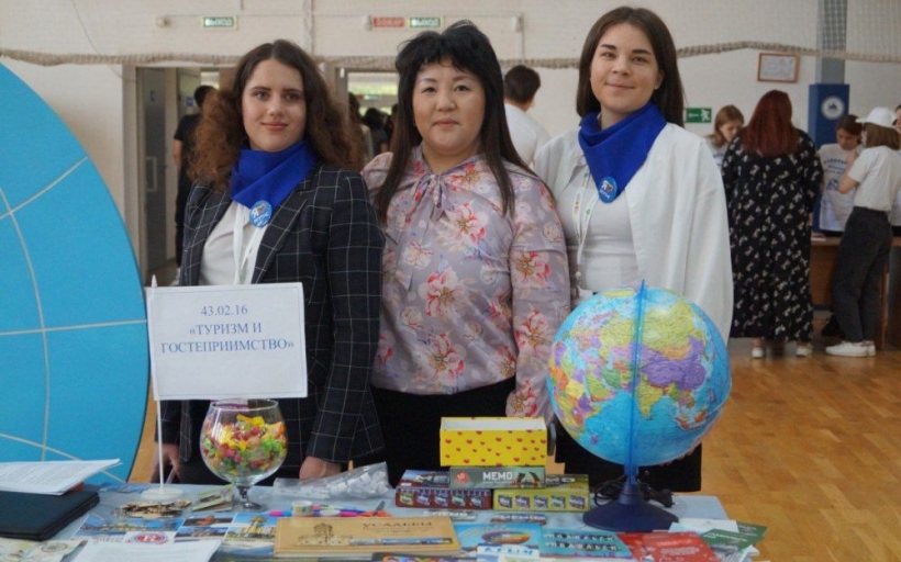 Институт сервисных технологий РГУТИС — на фестивале профессий «Путь навыков»