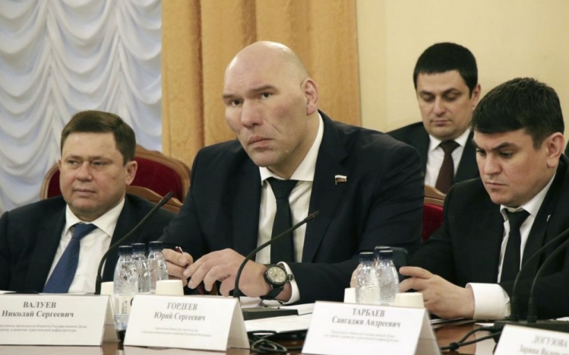 Ректор университета А.А. Федулин принял участие в работе «круглого стола» по вопросам доступности отдыха для российских граждан, организованного Комитетом Госдумы по туризму