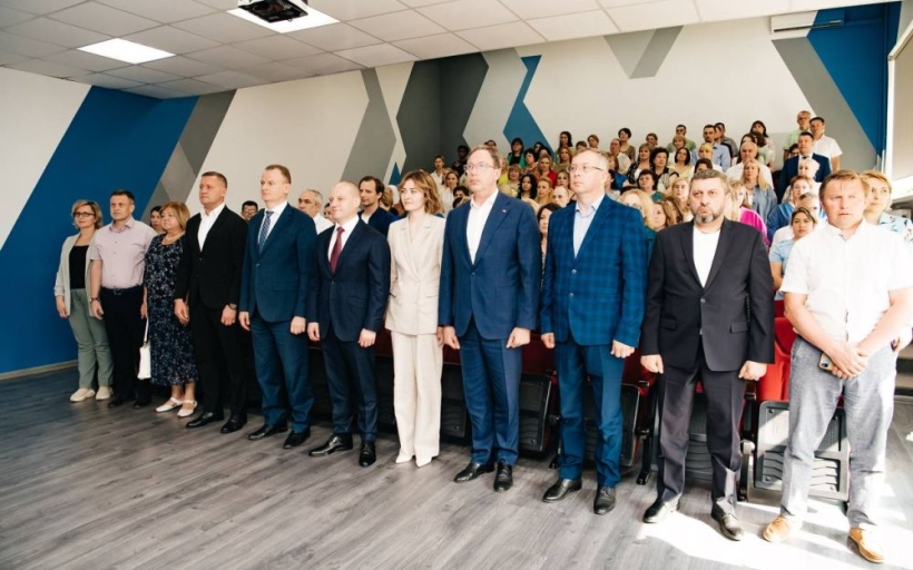 в Российском государственном университете туризма и сервиса прошло торжественное мероприятие, посвященное предстоящему Дню медицинского работника