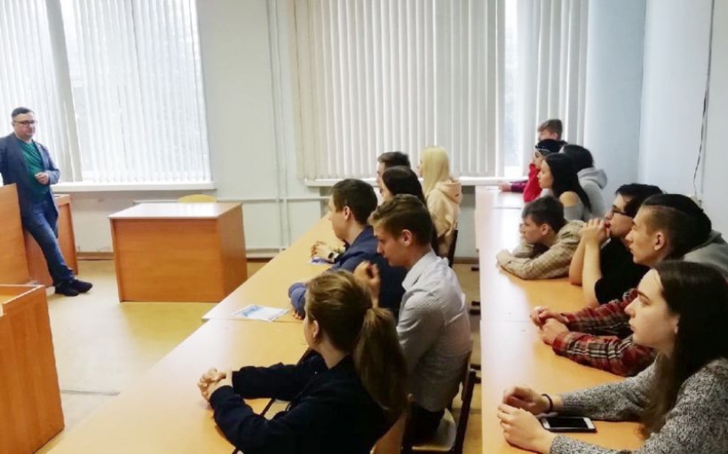 Абитуриенты в гостях у РГУТИС