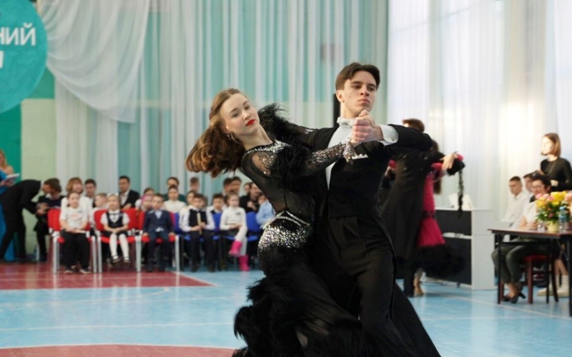 Весенний бал на масленичной неделе