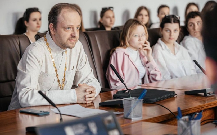 Первая епархиальная межвузовская научно-практическая конференция «Наследие Великой Победы и становление современного человека»