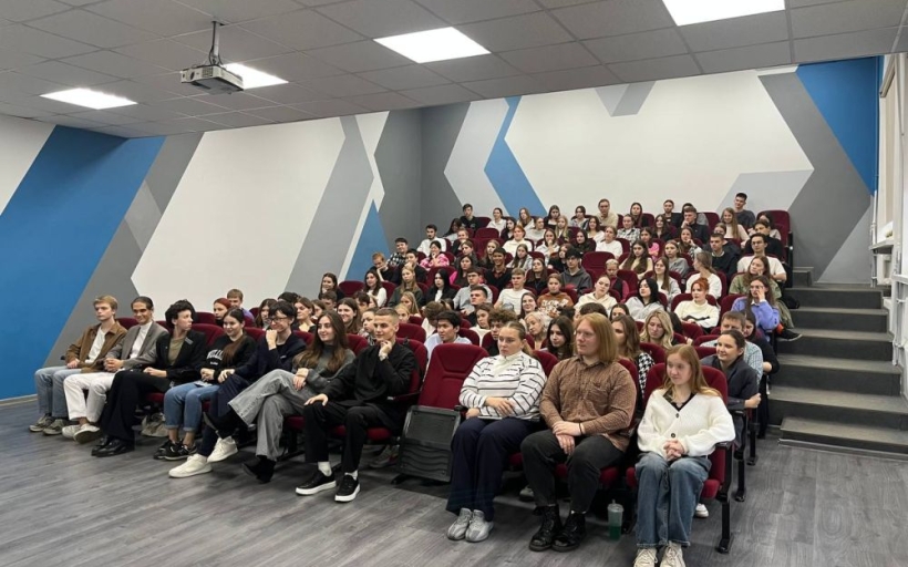 Будущее в наших руках — встреча ректора РГУТИС Амбарцума ГАЛУСТОВА со студенческим активом 