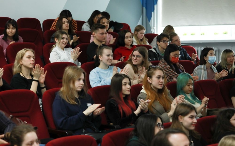В Высшей школе туризма и гостеприимства с успехом прошел мастер-класс МСК «БЛ ГРУПП» на тему светотехнических решений в туризме  