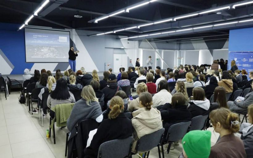 Работа на море с Alean Collection: возможности для студентов и не только