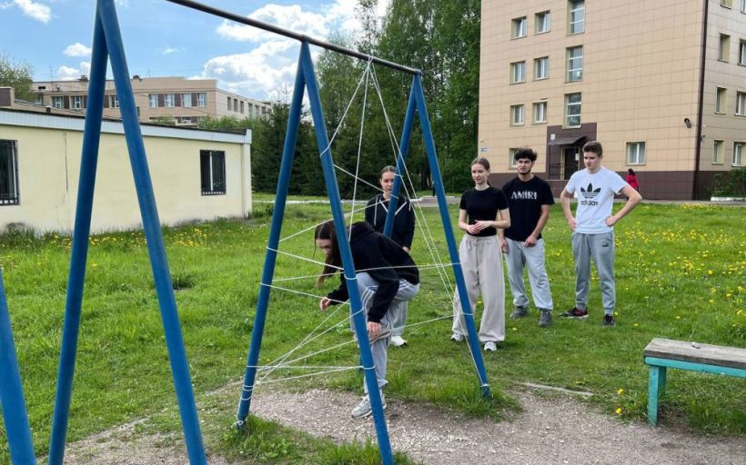 Студенты РГУТИС провели патриотическую акцию «Поход памяти» и приняли участие в военно-патриотической игре «Зарница»