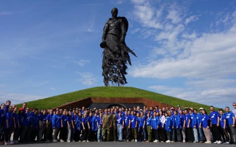 Наши студенты ярко проявили себя в патриотическом лагере «Свои люди» в городе Ржев