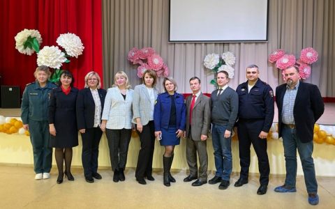 Навстречу абитуриентам - ИСТ РГУТИС на общегородском родительском собрании Подольска