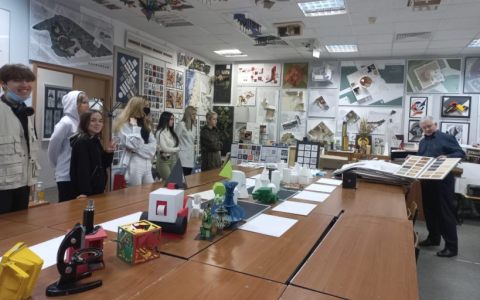 Делимся творческими секретами: Студенты колледжа РГУТИС в гостях у Высшей школы дизайна