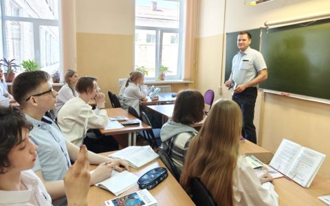 Очередной День абитуриента в Смоленской области: школьники познакомились с возможностями РГУТИС