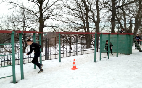 Быстрее – дальше – сильнее. Студенты ИСТ РГУТИС приняли участие в военно-патриотической игре «Защитник Отечества - 2022»