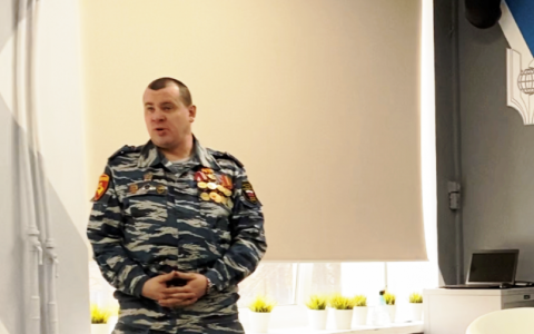 Урок патриотического воспитания в РГУТИС от сотрудников Федеральной службы войск национальной гвардии