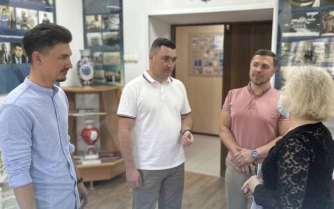 Участник федеральной программы «Время героев» полковник Андрей Бровкин прошел стажировку в РГУТИС