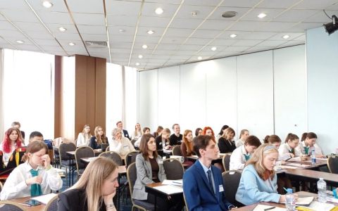 Студенты Высшей школы бизнеса, менеджмента и права приняли участие во Всероссийской конференции обучающихся «Наука. Творчество. Духовность»