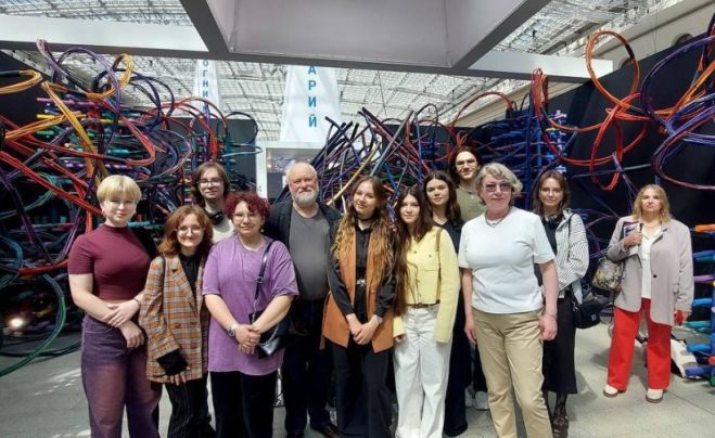 В поисках глубинных смыслов — студенты и преподаватели Высшей школы дизайна побывали на юбилейной XXX выставке-форуме архитектуры и дизайна «Арх Москва»