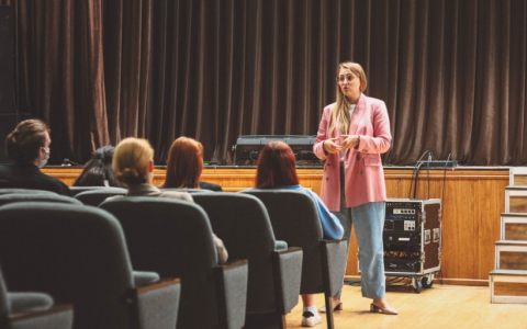 Важность выбора: в РГУТИС состоялась встреча с Депутатом Московской областной Думы Линарой Самединовой