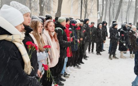 Словом и делом — студенты Института сервисных технологий умножают традиции патриотического воспитания