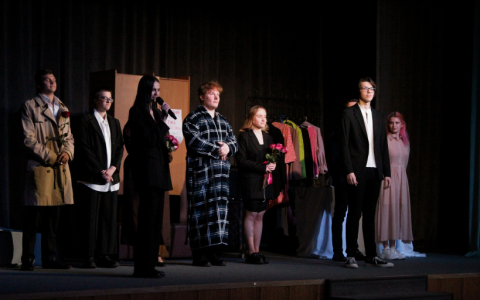 “Много шума из ничего”: студенты-театралы из студии “БИМБ” дали отчетный спектакль на сцене РГУТИС