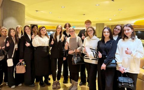 На базе комбо-отеля 