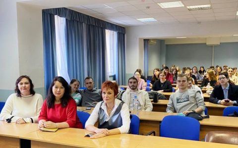 Высшая школа бизнеса, менеджмента и права стала площадкой для проведения конкурса проектов на тему «Развитие бизнеса в условиях ограничений»