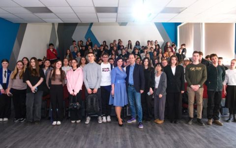 «На работу — как на праздник»  — в университете прошла «НЕДЕЛЯ КАРЬЕРЫ РГУТИС - 2025»