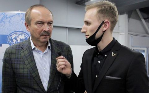 Магистр клуба «Что? Где? Когда?» Андрей Козлов в гостях у РГУТИС