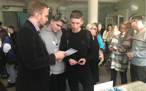 Показали товар лицом — в Щёлковском колледже прошла серия Ярмарок высших учебных заведений